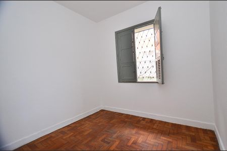 Casa à venda com 294m², 2 quartos e 2 vagas Casa à venda com 294m², 2 quartos e 2 vagasQuarto 2