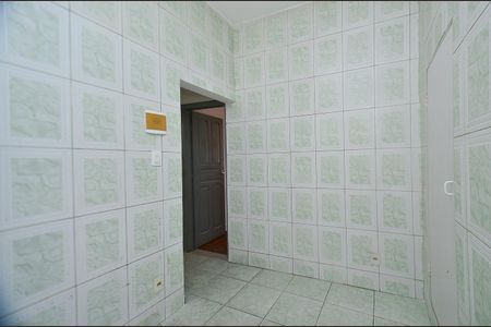 Casa à venda com 294m², 2 quartos e 2 vagas Casa à venda com 294m², 2 quartos e 2 vagasCozinha