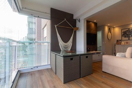 Apartamento para alugar com 55m², 2 quartos e 1 vagaVaranda