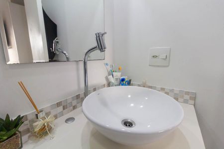 Apartamento para alugar com 55m², 2 quartos e 1 vagaBanheiro 1