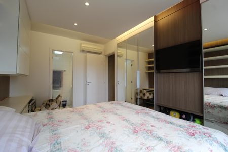 Apartamento à venda com 75m², 2 quartos e 2 vagasSuíte