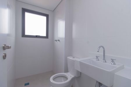 Apartamento à venda com 78m², 2 quartos e 1 vagaBanheiro da Suíte 2