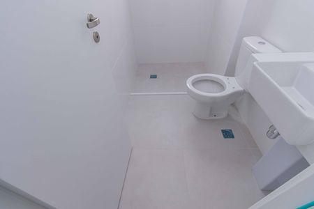 Apartamento à venda com 78m², 2 quartos e 1 vagaBanheiro da Suíte 2