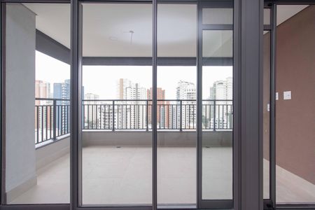 Apartamento à venda com 78m², 2 quartos e 1 vagaVaranda