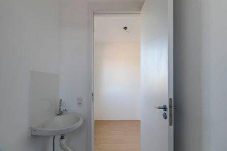 Apartamento à venda com 34m², 2 quartos e sem vagaBanheiro