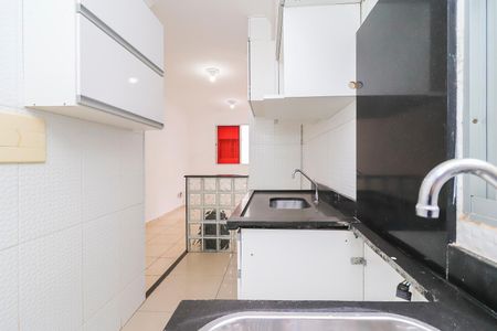 Apartamento para alugar com 45m², 2 quartos e sem vagaCozinha e Área de Serviço