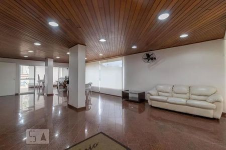 Apartamento à venda com 77m², 3 quartos e 1 vagaÁrea comum