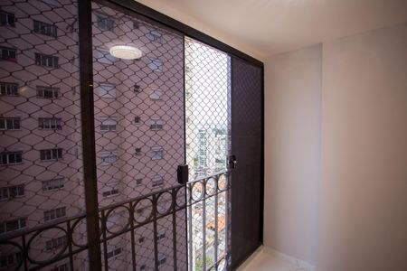 Apartamento à venda com 77m², 3 quartos e 1 vagaVaranda da Sala