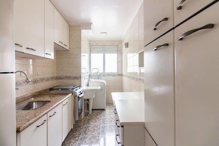 Apartamento à venda com 54m², 2 quartos e 1 vaga Apartamento à venda com 54m², 2 quartos e 1 vagaCozinha