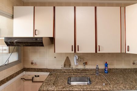 Apartamento para alugar com 70m², 2 quartos e 1 vagaCozinha