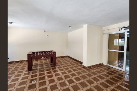 Apartamento para alugar com 70m², 2 quartos e 1 vagaÁrea comum - Sala de Jogos