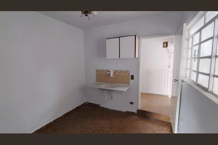 Casa para alugar com 3 quartos, 278m² em Vila Curuçá Velha, São Paulo