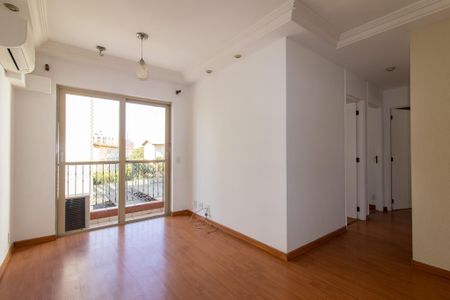 Sala de apartamento à venda com 3 quartos, 70m² em Vila Nova, Campinas