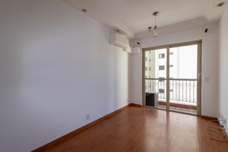 Sala de apartamento à venda com 3 quartos, 70m² em Vila Nova, Campinas