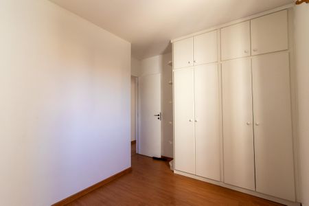 Apartamento à venda com 70m², 3 quartos e 1 vagaQuarto 1
