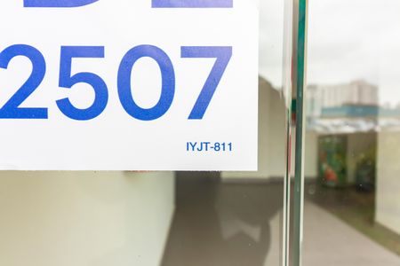 Apartamento para alugar com 65m², 3 quartos e 1 vaga Apartamento para alugar com 65m², 3 quartos e 1 vagaCode