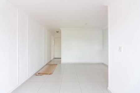 Apartamento para alugar com 65m², 3 quartos e 1 vaga Apartamento para alugar com 65m², 3 quartos e 1 vagaSala