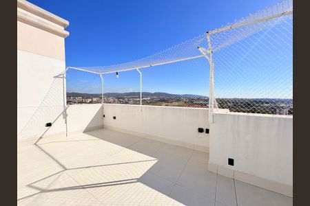 Apartamento à venda com 139m², 3 quartos e 2 vagasCobertura