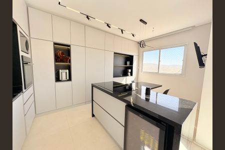 Apartamento à venda com 139m², 3 quartos e 2 vagasCozinha