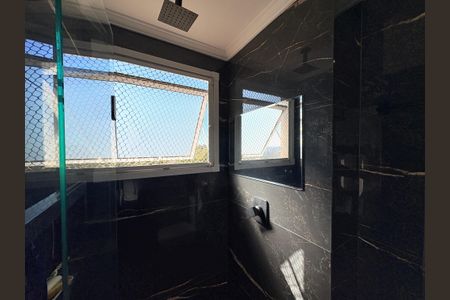 Apartamento à venda com 139m², 3 quartos e 2 vagasBanheiro da Suíte