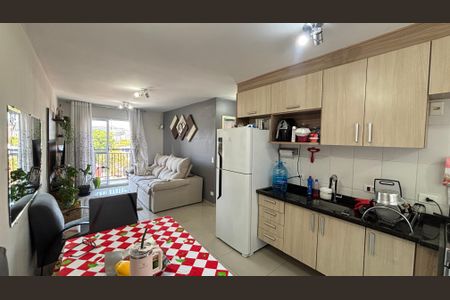 Sala de apartamento para alugar com 2 quartos, 57m² em Vila Homero Thon, Santo André