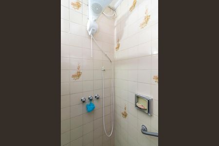 Casa à venda com 180m², 3 quartos e 2 vagas Casa à venda com 180m², 3 quartos e 2 vagasBanheiro da Suíte 2