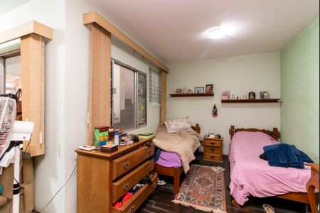 Casa à venda com 180m², 3 quartos e 2 vagas Casa à venda com 180m², 3 quartos e 2 vagasSuíte 1