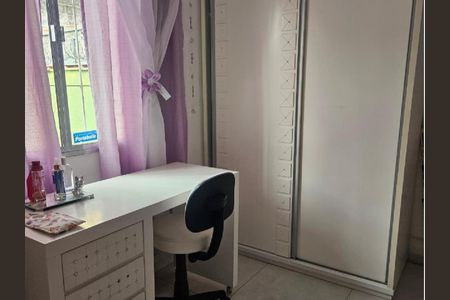 Casa à venda com 249m², 4 quartos e 2 vagasQuarto 3