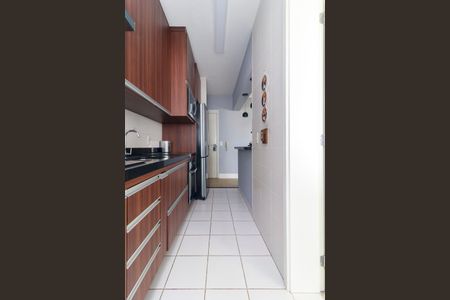 Apartamento para alugar com 74m², 2 quartos e 2 vagasCozinha
