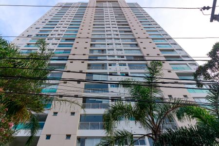 Apartamento para alugar com 74m², 2 quartos e 2 vagasFachada