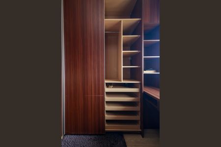 Apartamento para alugar com 74m², 2 quartos e 2 vagasQuarto 