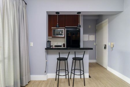 Apartamento para alugar com 74m², 2 quartos e 2 vagasCozinha