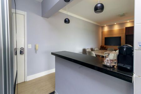 Apartamento para alugar com 74m², 2 quartos e 2 vagasCozinha