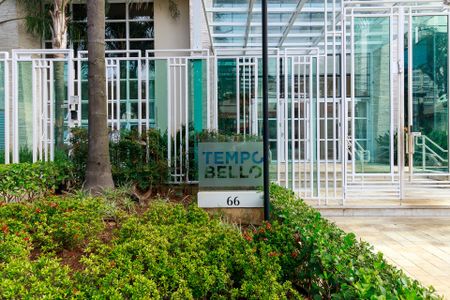 Apartamento para alugar com 74m², 2 quartos e 2 vagasFachada