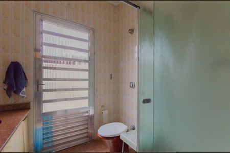 Casa à venda com 172m², 2 quartos e 3 vagasBanheiro