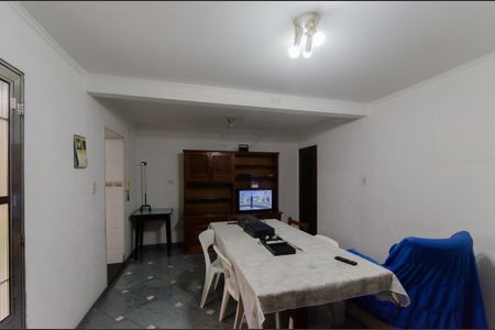 Casa à venda com 172m², 2 quartos e 3 vagasCopa