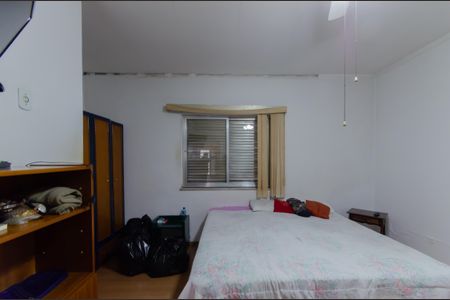 Casa à venda com 172m², 2 quartos e 3 vagasQuarto 2