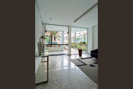 Apartamento à venda com 109m², 3 quartos e 2 vagas Apartamento à venda com 109m², 3 quartos e 2 vagasHall de entrada