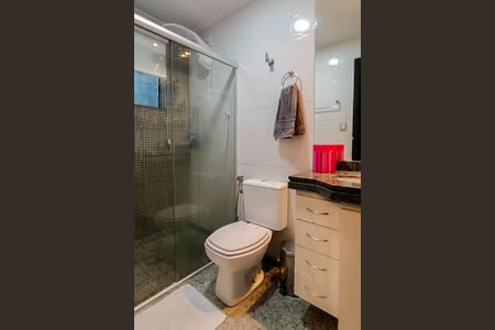 Apartamento à venda com 109m², 3 quartos e 2 vagas Apartamento à venda com 109m², 3 quartos e 2 vagasBanheiro Social