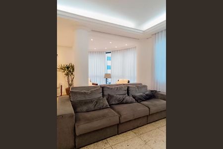 Apartamento à venda com 109m², 3 quartos e 2 vagas Apartamento à venda com 109m², 3 quartos e 2 vagasSala