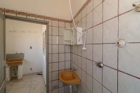 Banheiro de apartamento para alugar com 1 quarto, 40m² em Vila Maria Alta, São Paulo