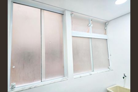 Apartamento à venda com 45m², 2 quartos e sem vagaÁrea de Serviço