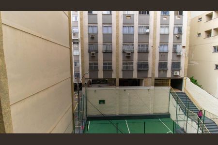  Sala Vista de apartamento à venda com 3 quartos, 63m² em Santa Rosa, Niterói