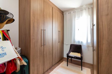 Apartamento à venda com 82m², 3 quartos e 2 vagas Apartamento à venda com 82m², 3 quartos e 2 vagasQuarto 1