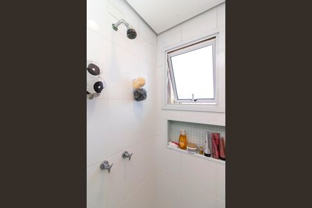 Apartamento à venda com 82m², 3 quartos e 2 vagas Apartamento à venda com 82m², 3 quartos e 2 vagasBanheiro da Suíte