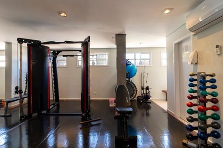 Apartamento à venda com 82m², 3 quartos e 2 vagas Apartamento à venda com 82m², 3 quartos e 2 vagasÁrea comum - Academia