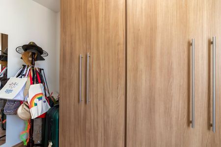 Apartamento à venda com 82m², 3 quartos e 2 vagas Apartamento à venda com 82m², 3 quartos e 2 vagasQuarto 1