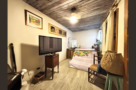 Casa para alugar com 400m², 4 quartos e 4 vagas Casa para alugar com 400m², 4 quartos e 4 vagasQuarto 1