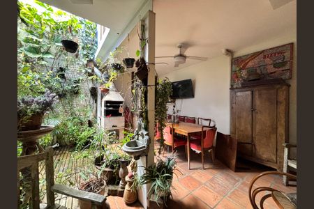 Casa para alugar com 400m², 4 quartos e 4 vagas Casa para alugar com 400m², 4 quartos e 4 vagasÁrea gourmet