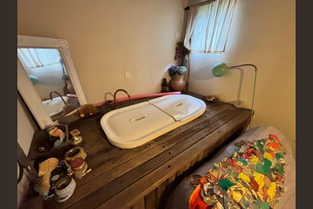 Casa para alugar com 400m², 4 quartos e 4 vagas Casa para alugar com 400m², 4 quartos e 4 vagasQuarto 1